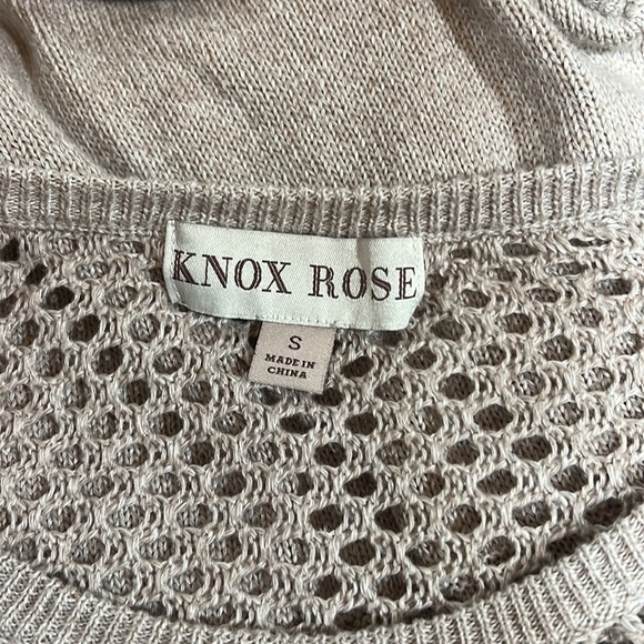 Knox Rose Scoop Neck Long Sleeve Knitted Cream Colored Sweater - Picture 10 of 11